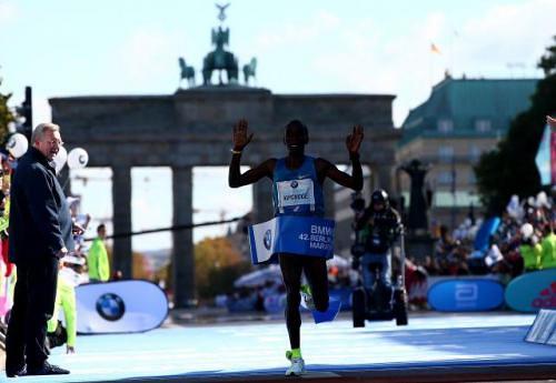 Két magyar is olimpiai szintet futott a Berlin Maratonon